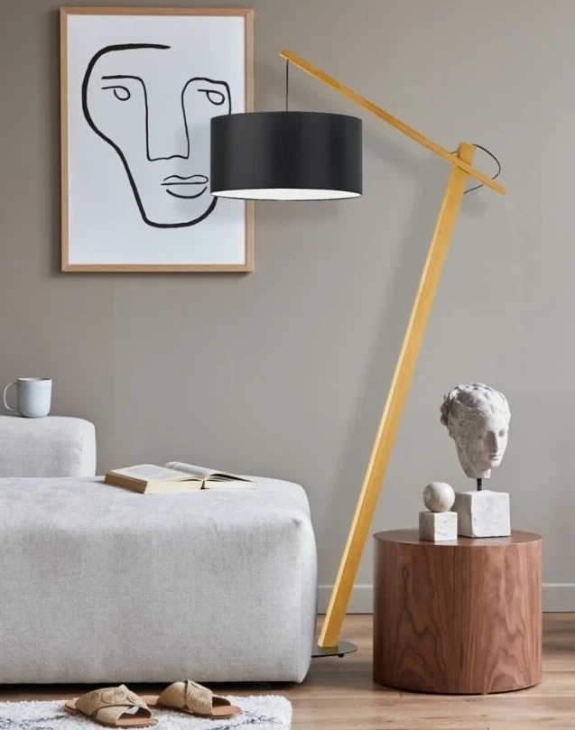 Lampy podłogowe w stylu japandi